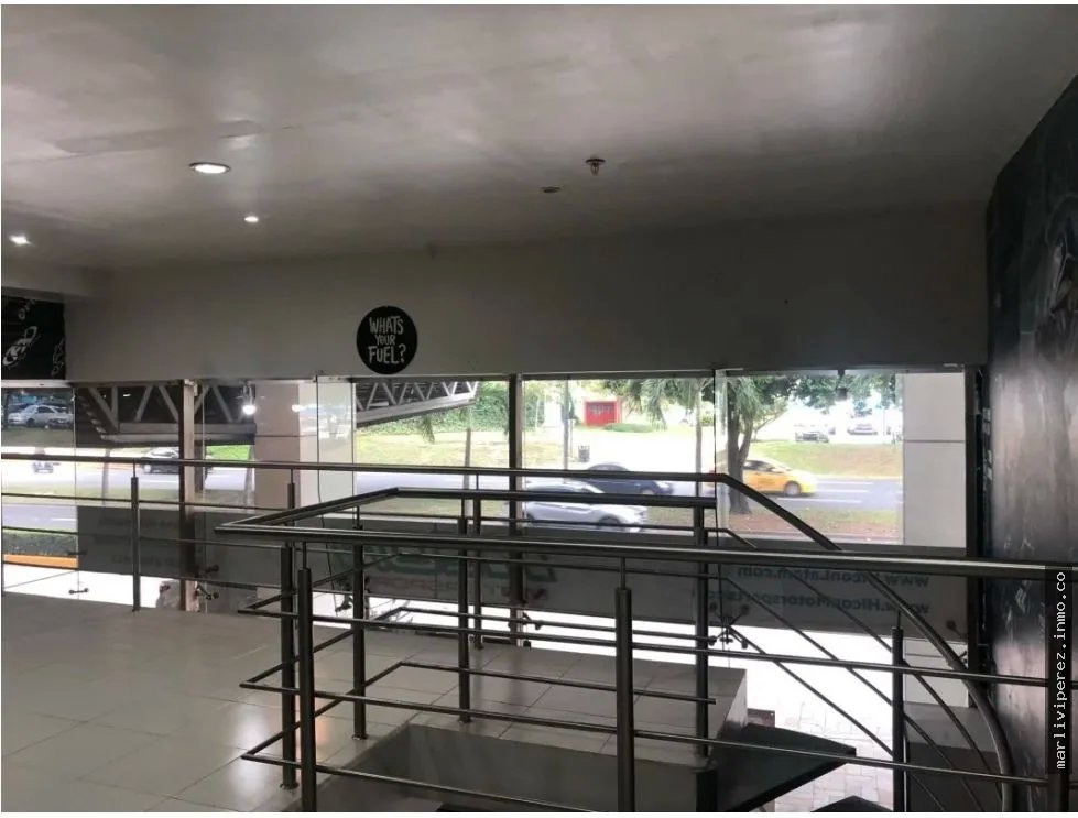 Alquiler de local comercial en Avenida Balboa