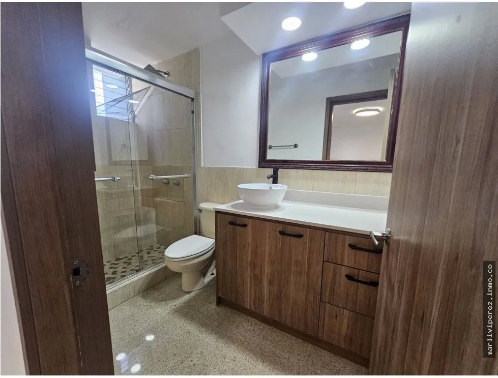 VENTA DE APARTAMENTO EN MARBELLA, GANGA