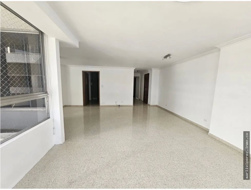 VENTA DE APARTAMENTO EN MARBELLA, GANGA