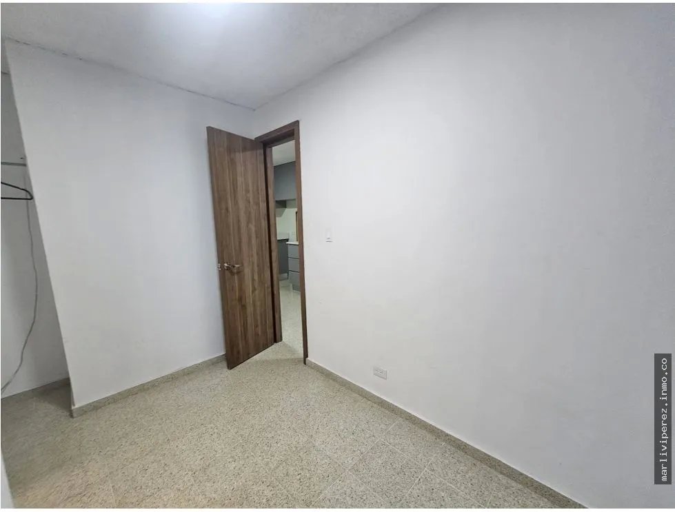 VENTA DE APARTAMENTO EN MARBELLA, GANGA