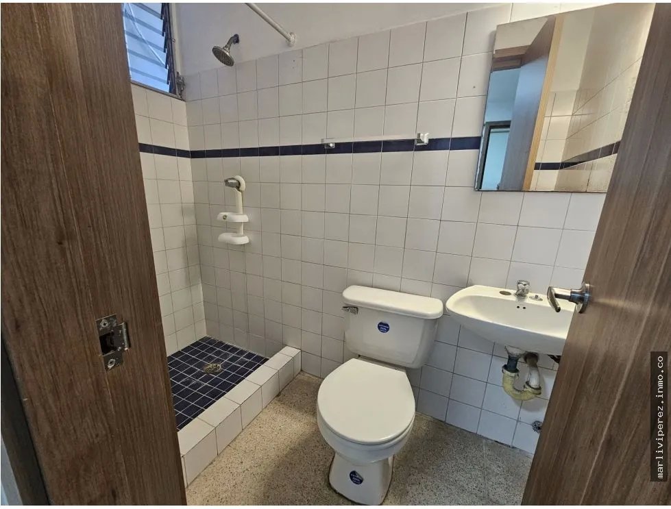 VENTA DE APARTAMENTO EN MARBELLA, GANGA