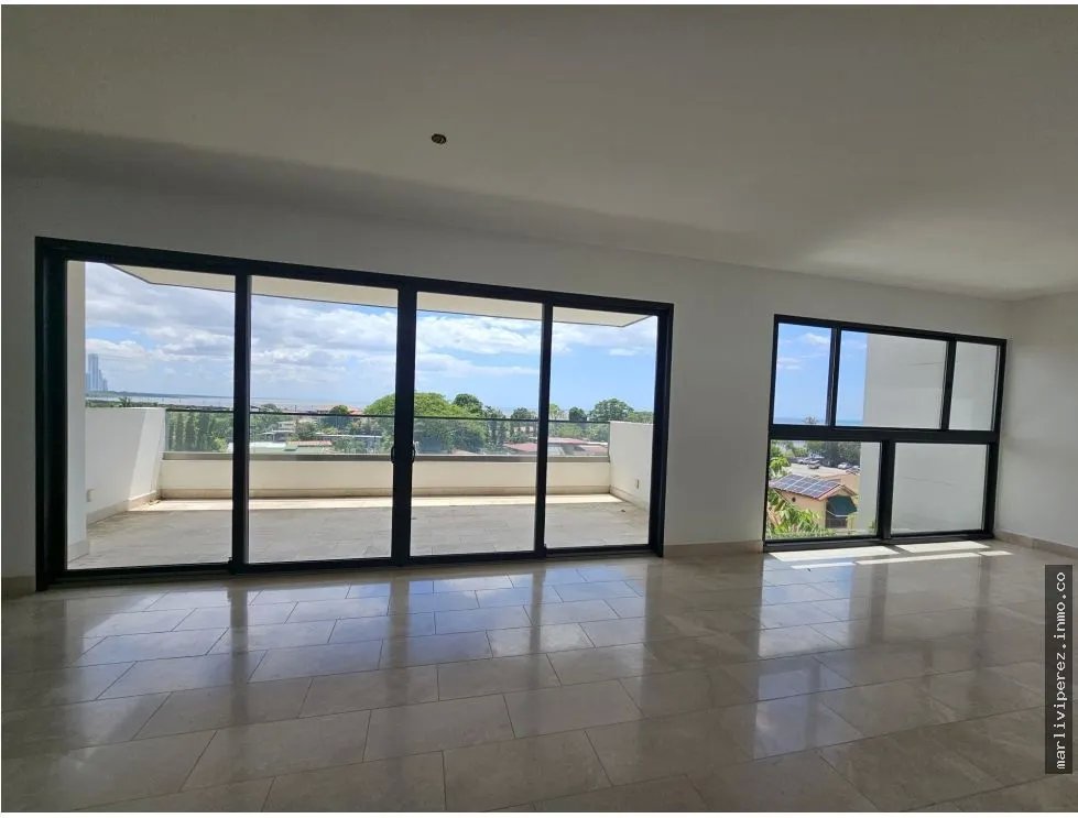 VENTA DE EXCLUSIVO APARTAMENTO EN COCO DEL MAR