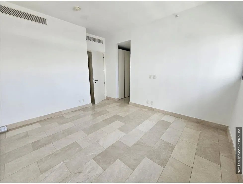VENTA DE EXCLUSIVO APARTAMENTO EN COCO DEL MAR