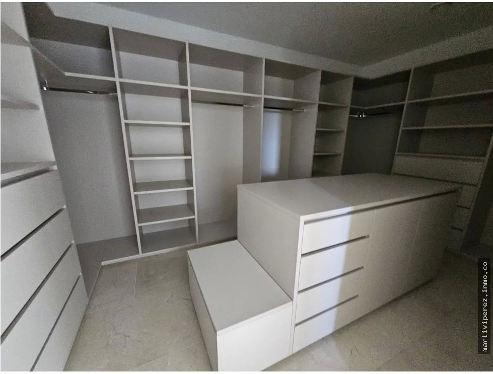 VENTA DE APARTAMENTO DE LUJO EN SANTA MARIA