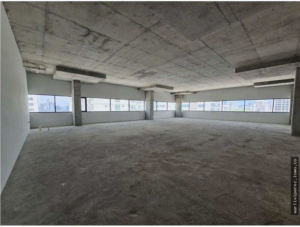 VENTA DE LOCAL COMERCIAL EN SAN FRANCISCO EN OBRA GRIS