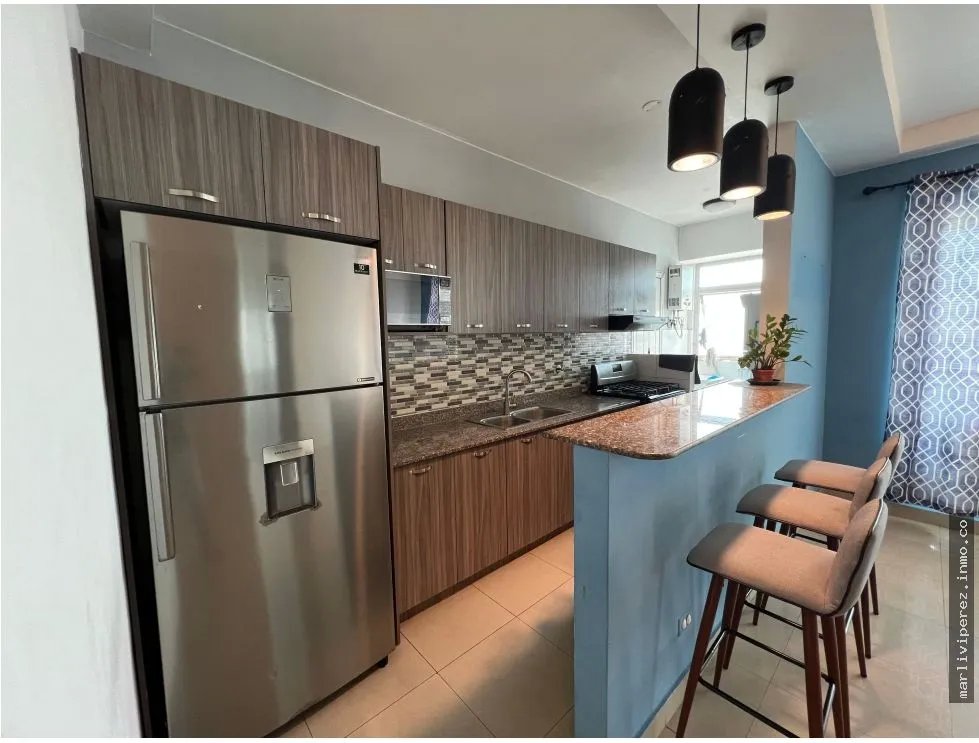 ALQUILER DE APARTAMENTO EN SAN FRANCISCO, A PASOS DEL PARQUE OMAR