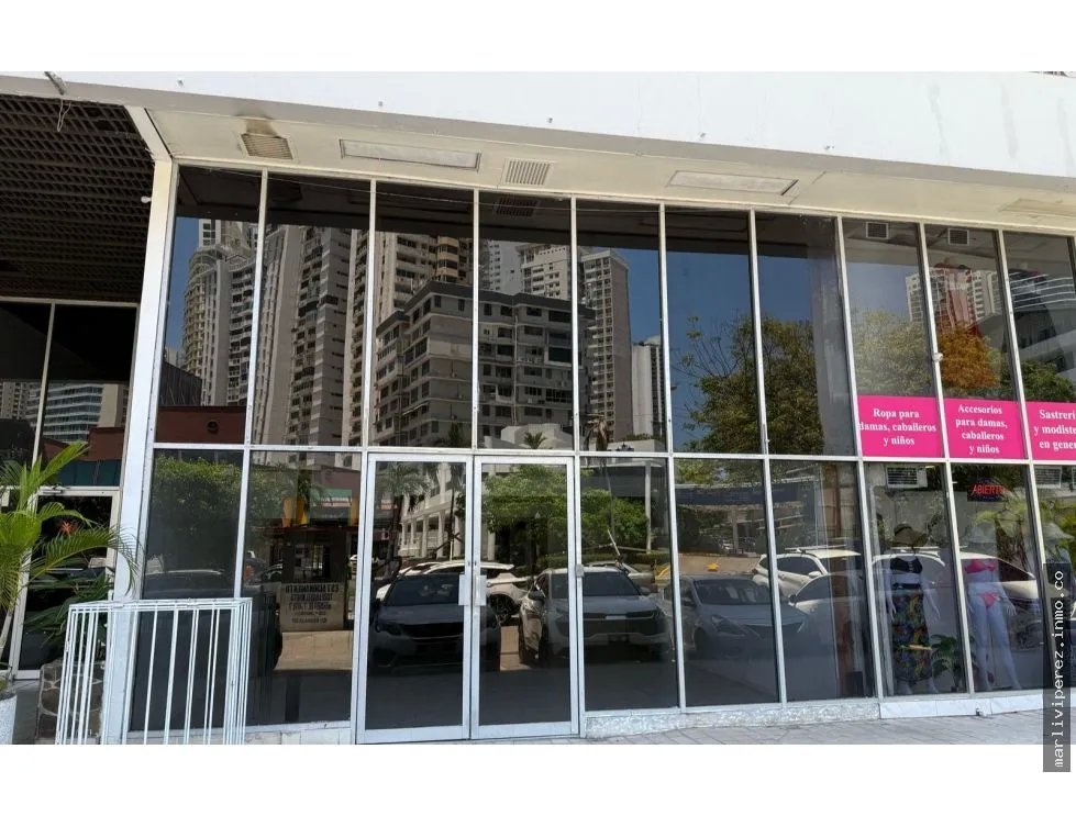 Se alquila local en Paitilla