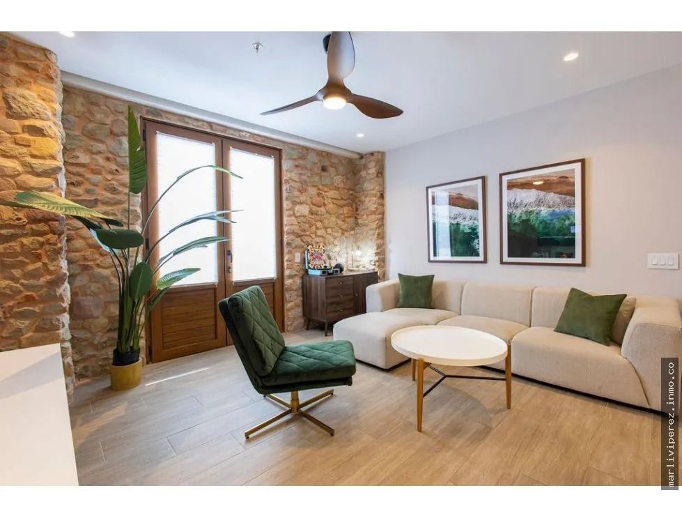 VENTA DE APARTAMENTO AMOBLADO EN CASCO VIEJO