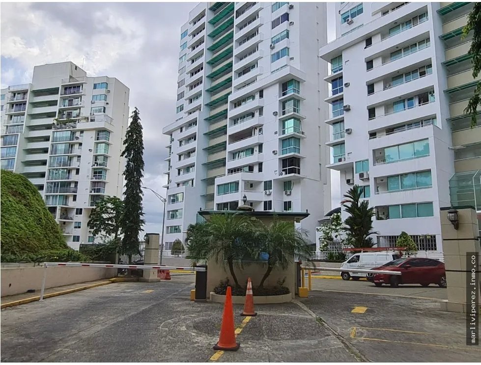 Venta de Apartamento PH Belview Tower, Bethania