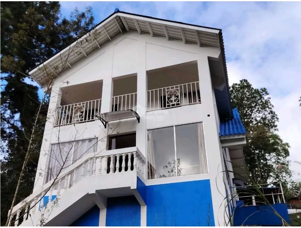 ALTOS DE CERRO AZUL / 3 HAB. / 3 BAÑOS / 2 PISOS