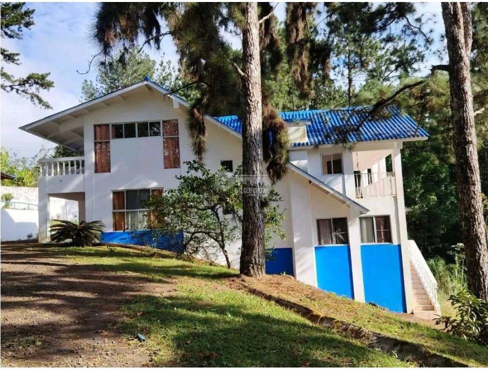 ALTOS DE CERRO AZUL / 3 HAB. / 3 BAÑOS / 2 PISOS