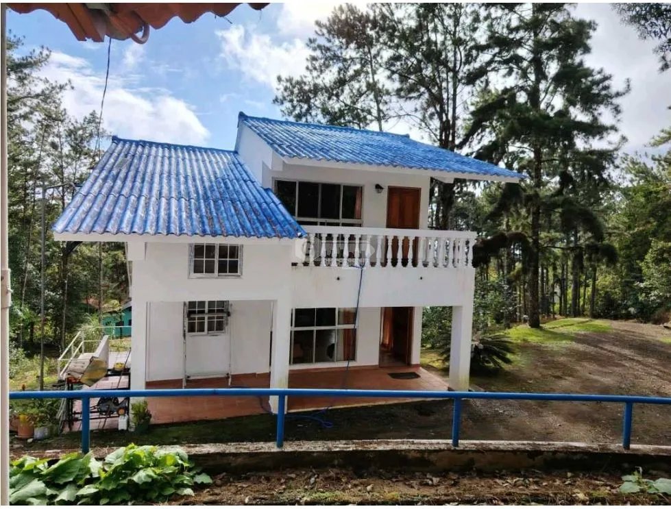 ALTOS DE CERRO AZUL / 3 HAB. / 3 BAÑOS / 2 PISOS