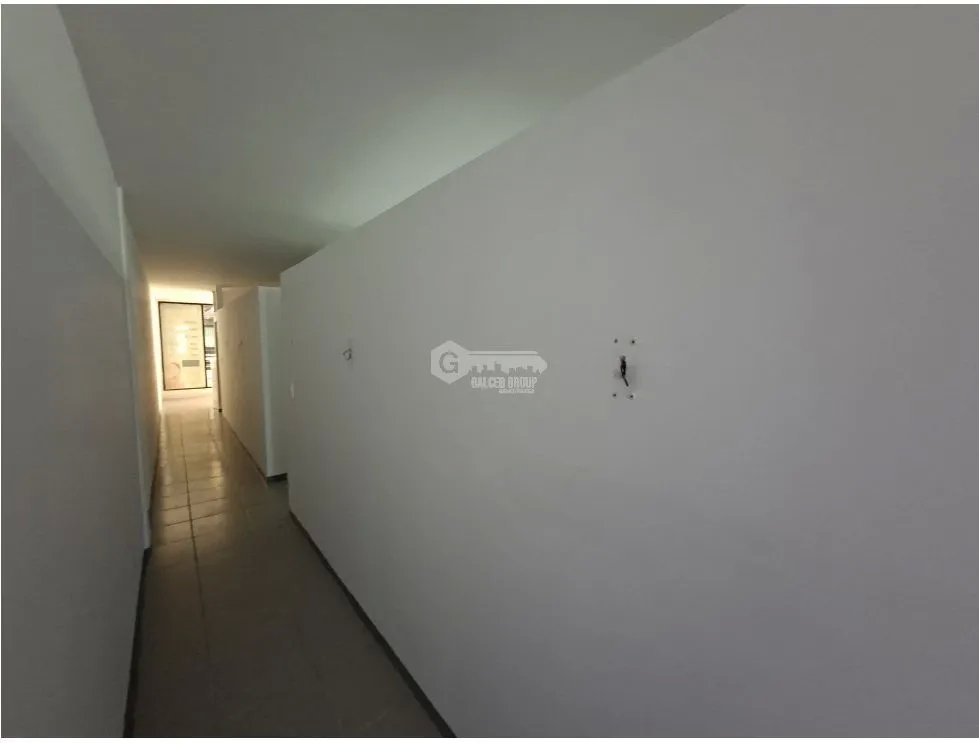 FOR RENT COMMERCIAL SPACE LOS ANDES 207M WITH DIVISIONS UPPER FLOOR