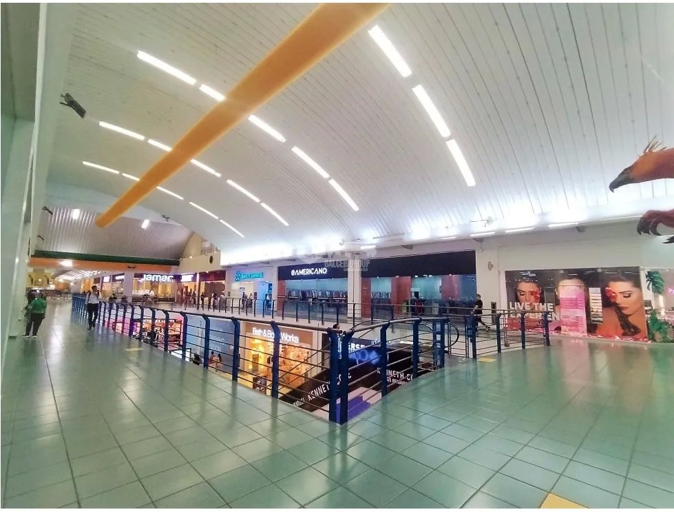 LOCAL COMERCIAL /  ALBROOK MALL / 35M / PLANTA BAJA / INVERSION