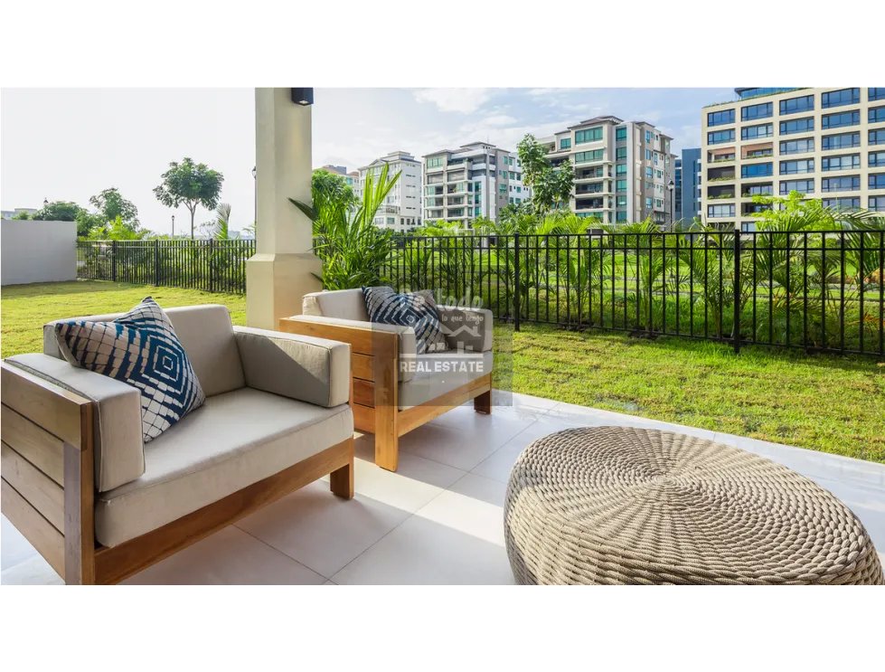 Se Vende Duplex en Santa Maria The Woods.