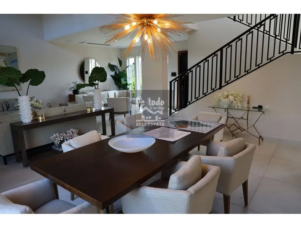 Se Vende Duplex en Santa Maria The Woods.