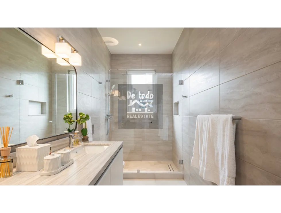Se Vende Duplex en Santa Maria The Woods.