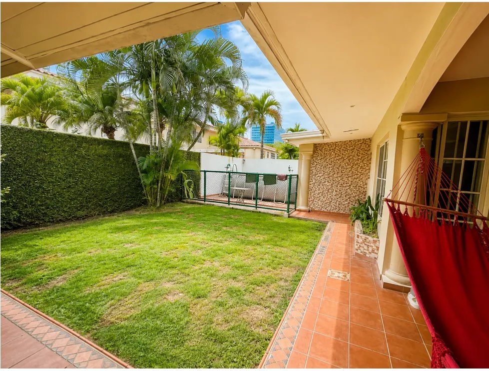 FOR RENT HOUSE COSTA DEL ESTE WITH TERRACE COSTA AZUL RESIDENTIAL