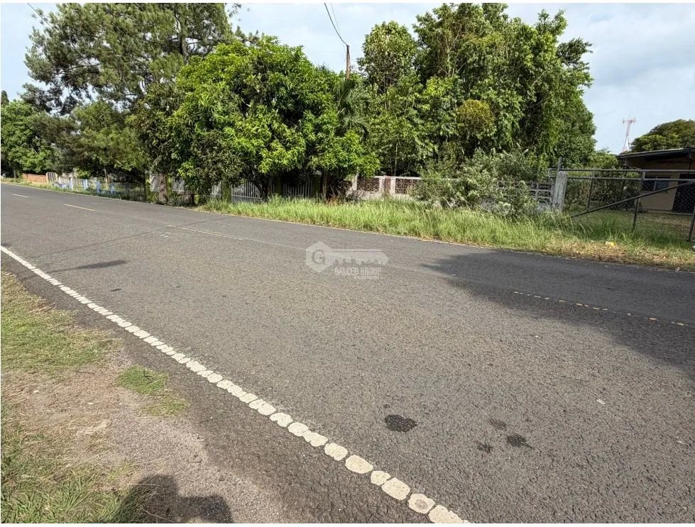CASA COMERCIAL E/  CHORRERA / 1200M  CERCA DEL MERCADO / PLANO