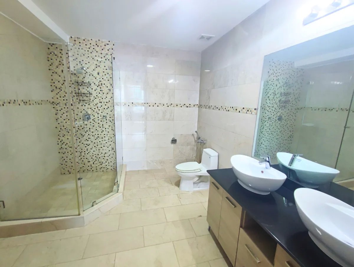 Investment Opportunity in Grand Tower Punta Pacifica, 214 m², With Tenant - $566,000