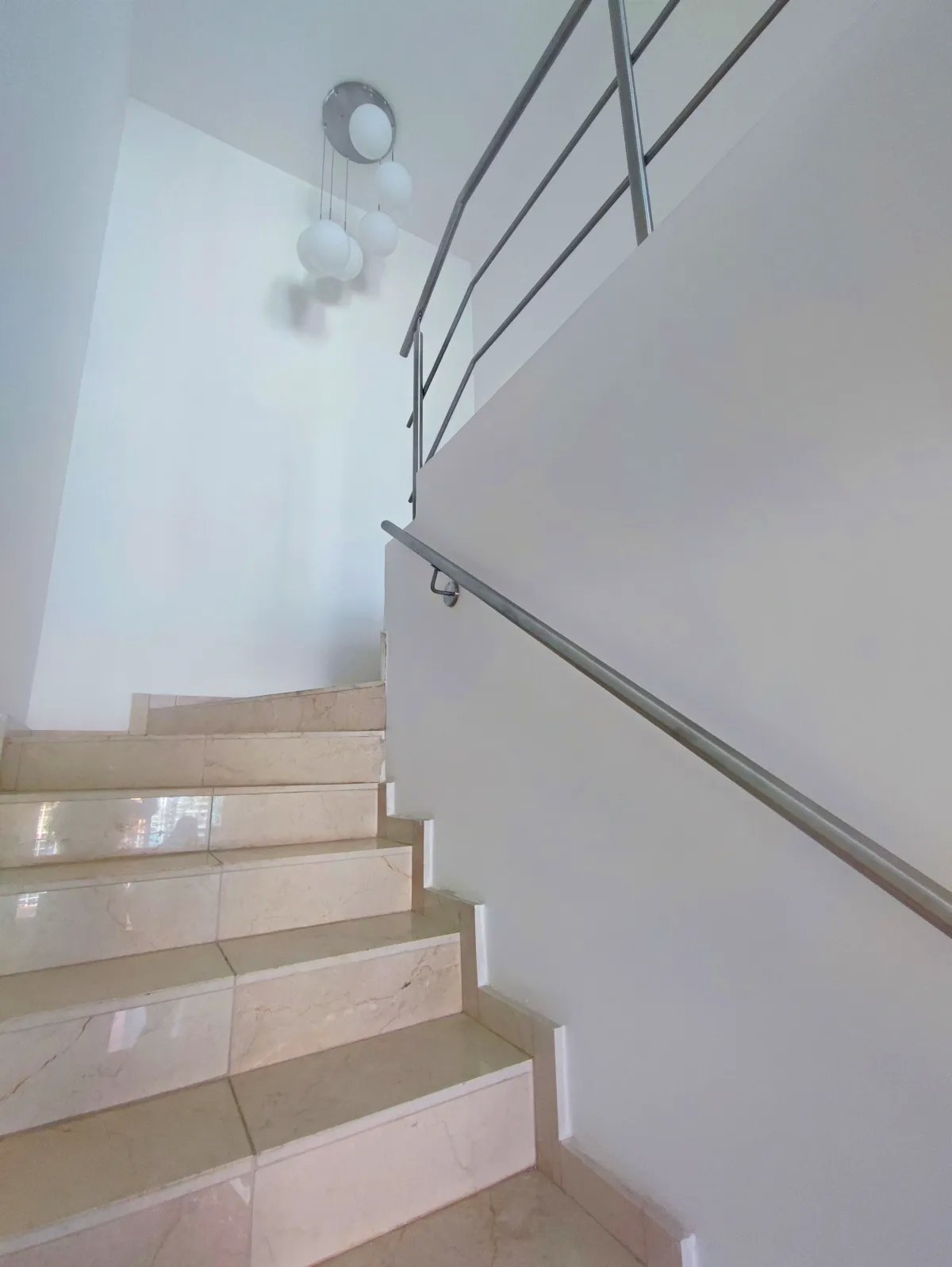 Investment Opportunity in Grand Tower Punta Pacifica, 214 m², With Tenant - $566,000