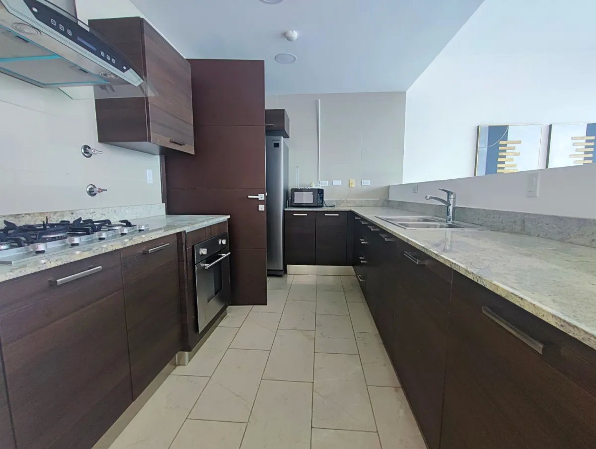 Investment Opportunity in Grand Tower Punta Pacifica, 214 m², With Tenant - $566,000