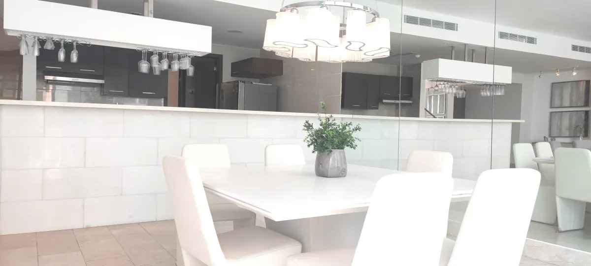Investment Opportunity in Grand Tower Punta Pacifica, 231 m², With Tenant, $599,000