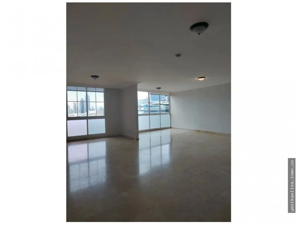 Venta de Apartamento en PH Costa Pacífica
