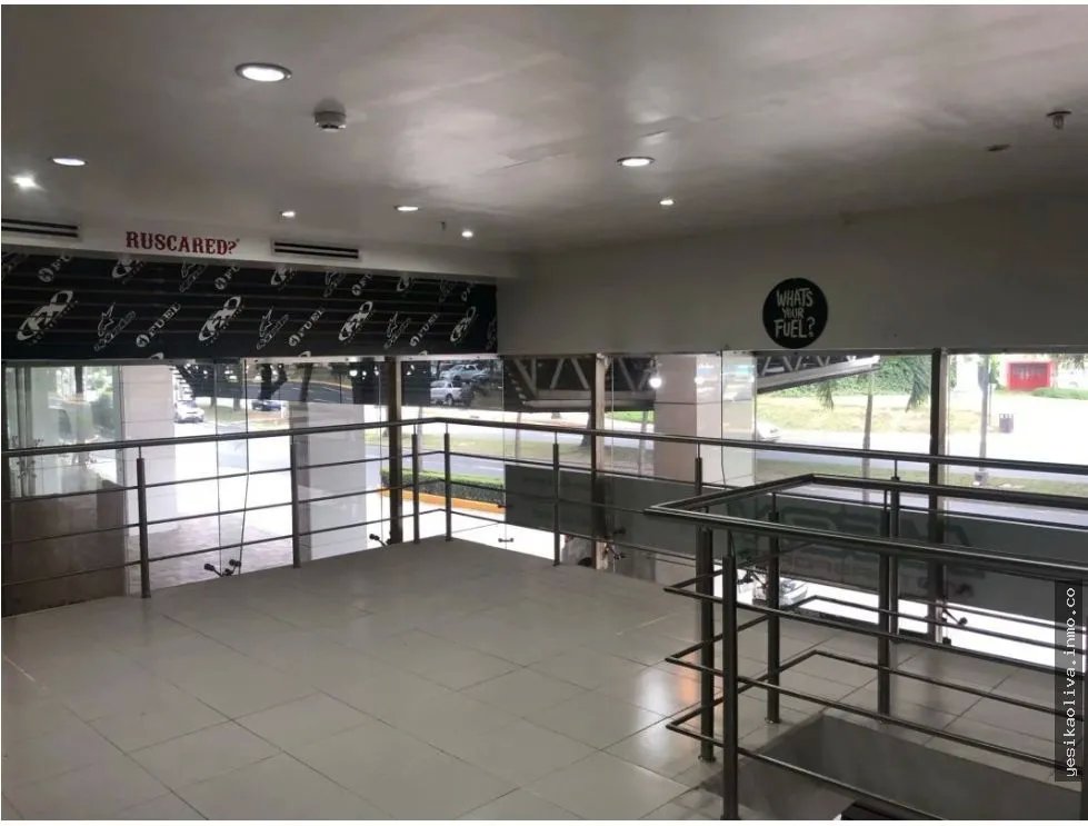 Commercial Space for Rent on Avenida Balboa