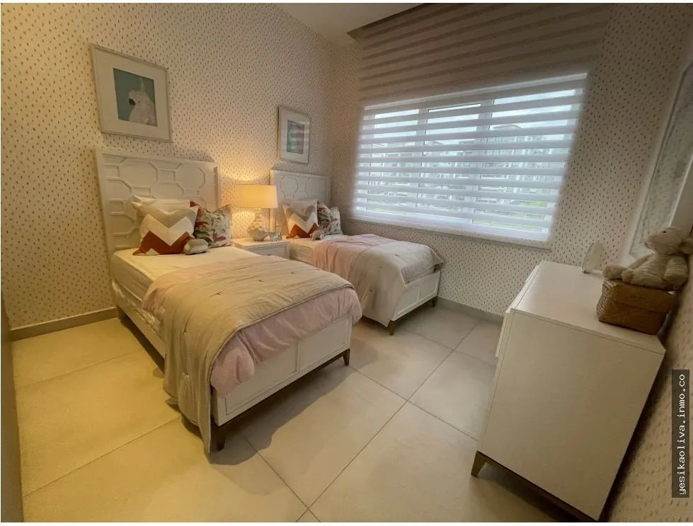 Venta de casa en Santa Maria de lujo 318mts2