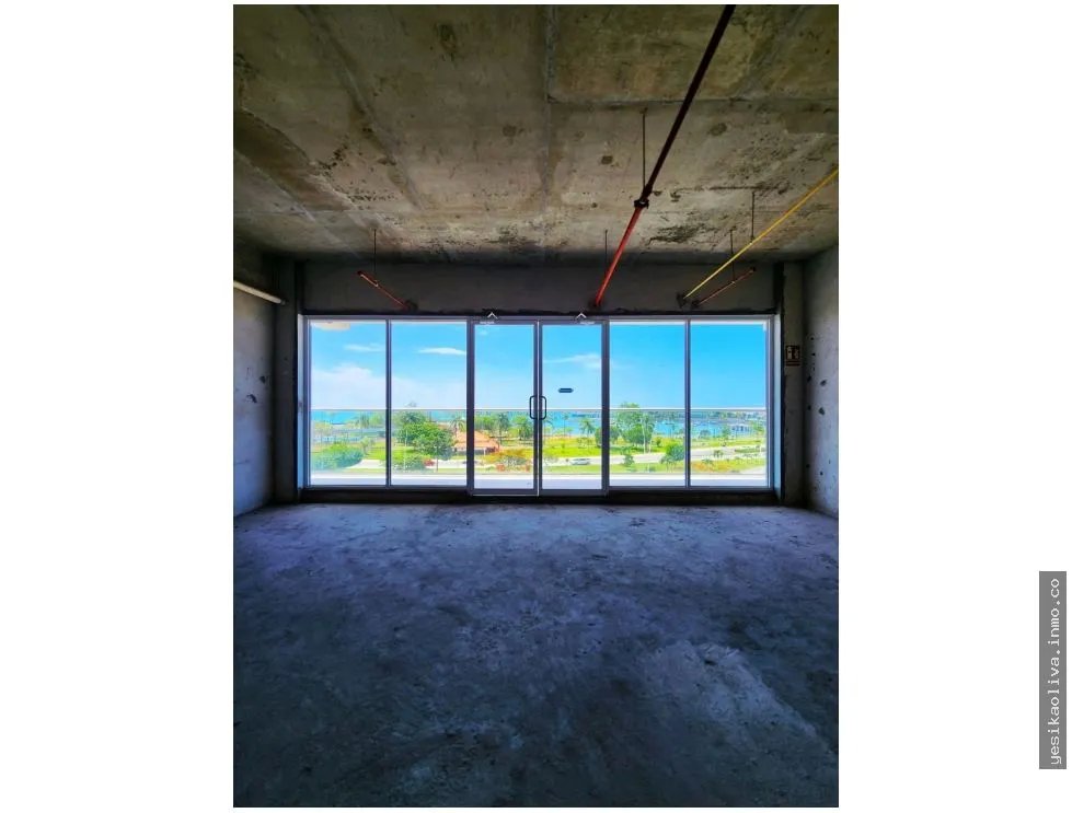 Commercial Spaces for Rent on Avenida Balboa, Panama