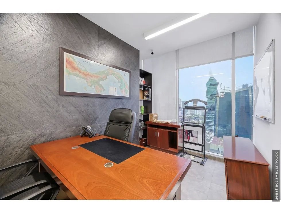 Venta de oficina en Obarrio Ph SL 55