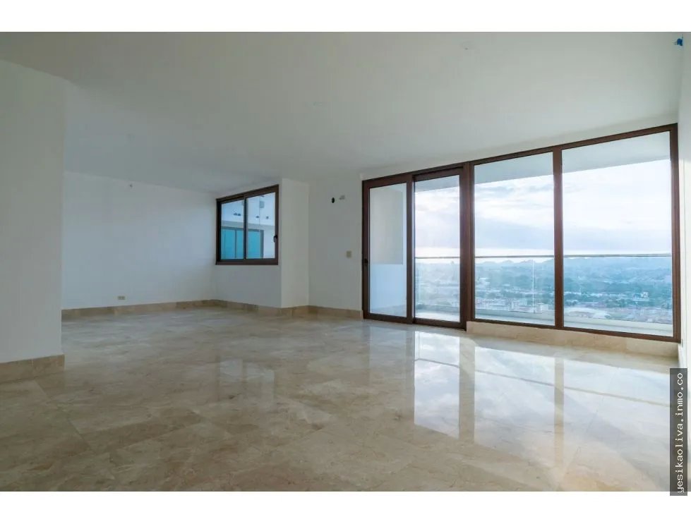 Apartment for Sale in Santa María