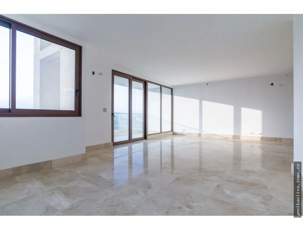 Apartment for Sale in Santa María