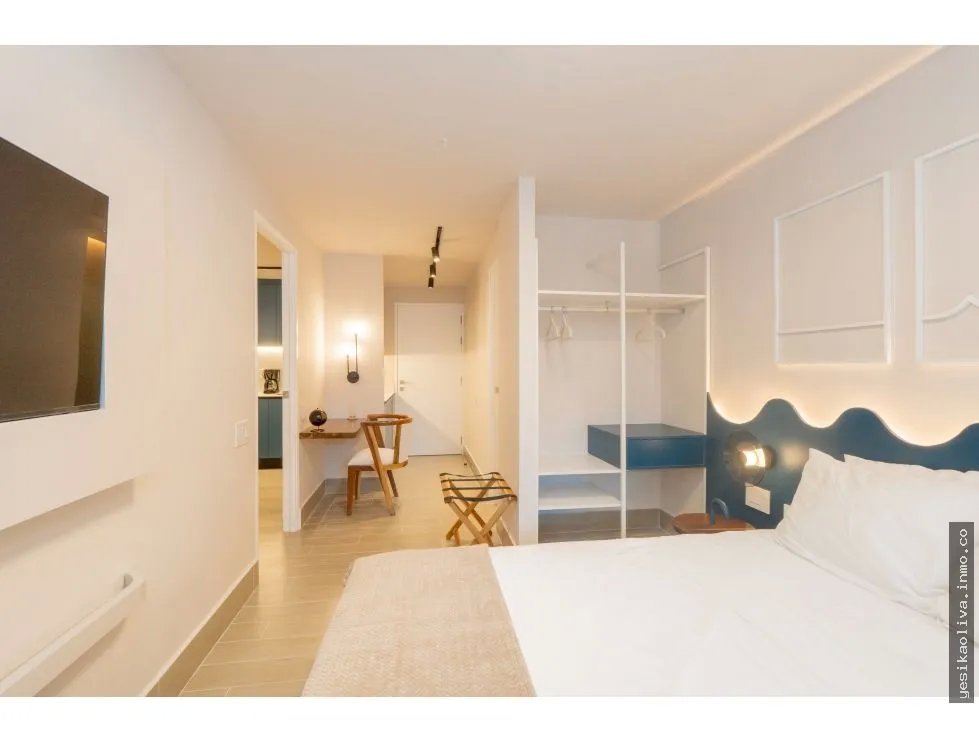 Apartment for Sale on Avenida Balboa