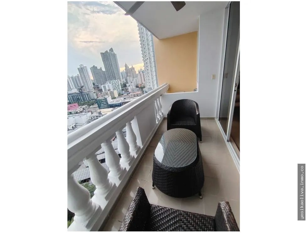 Furnished Apartment Rental in Obarrio, High Floor (NEGOTIABLE)