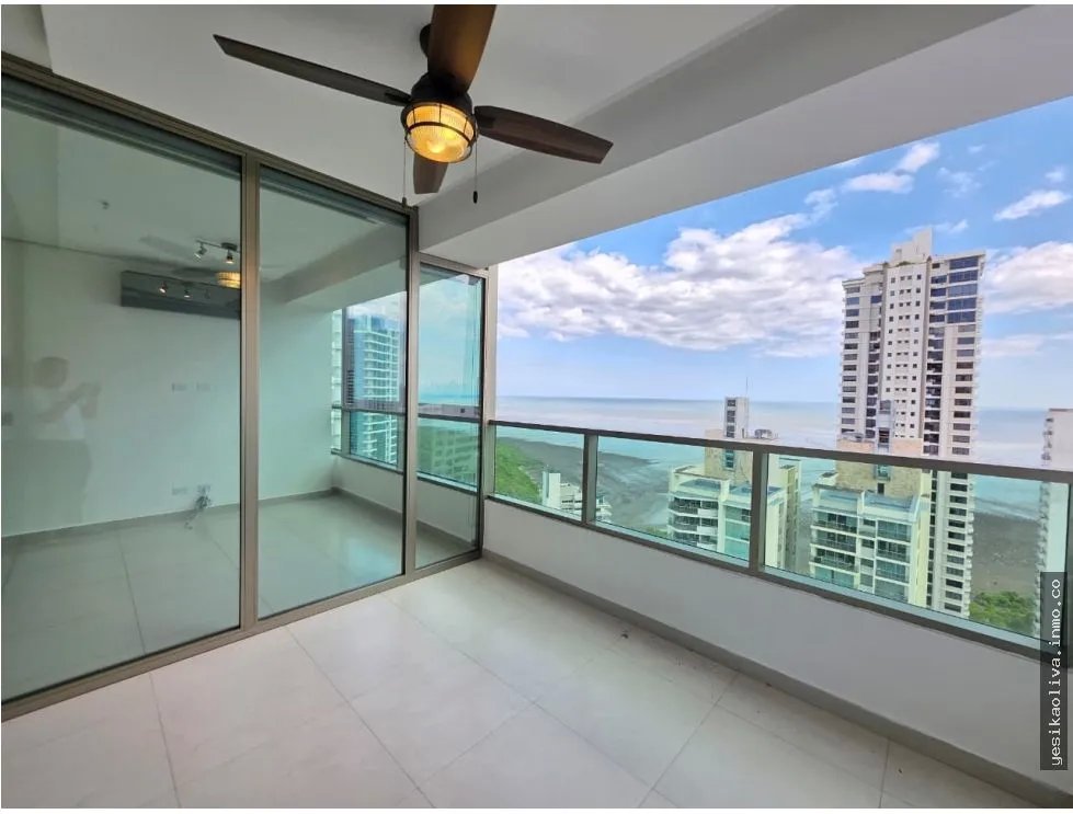 VENTA DE APARTAMENTO EN PH MIRADOR, PISO ALTO