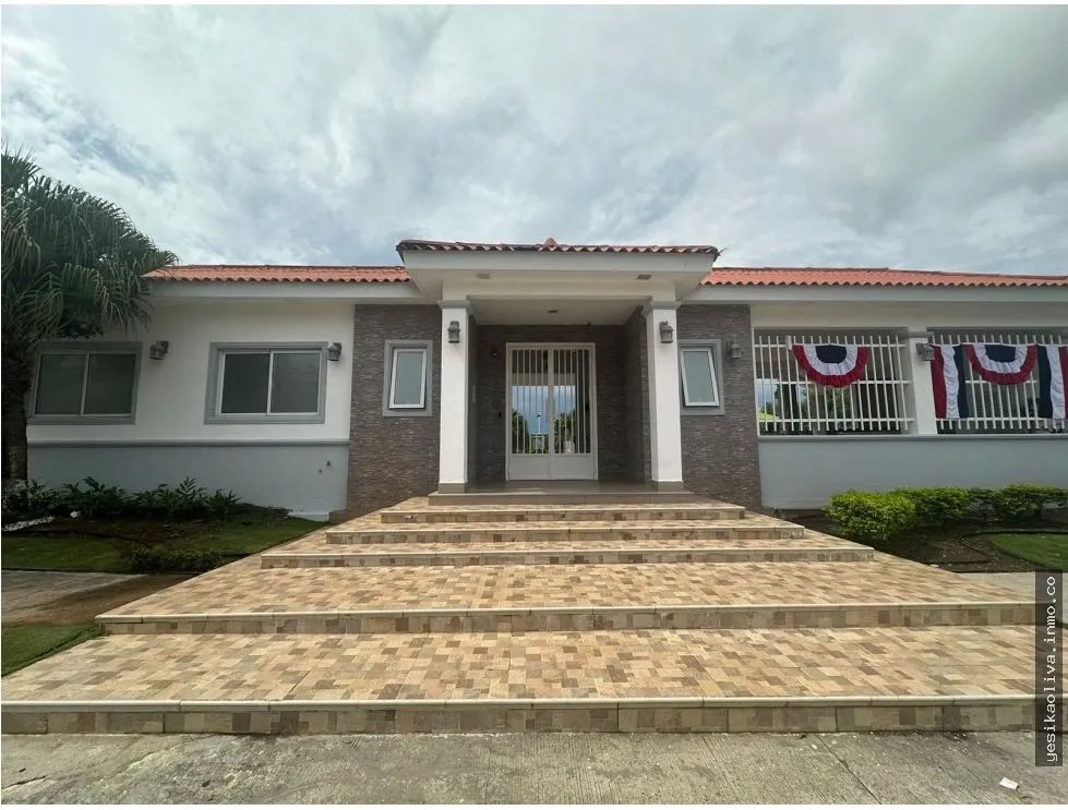 House Rental in Versalles Oeste, La Chorrera