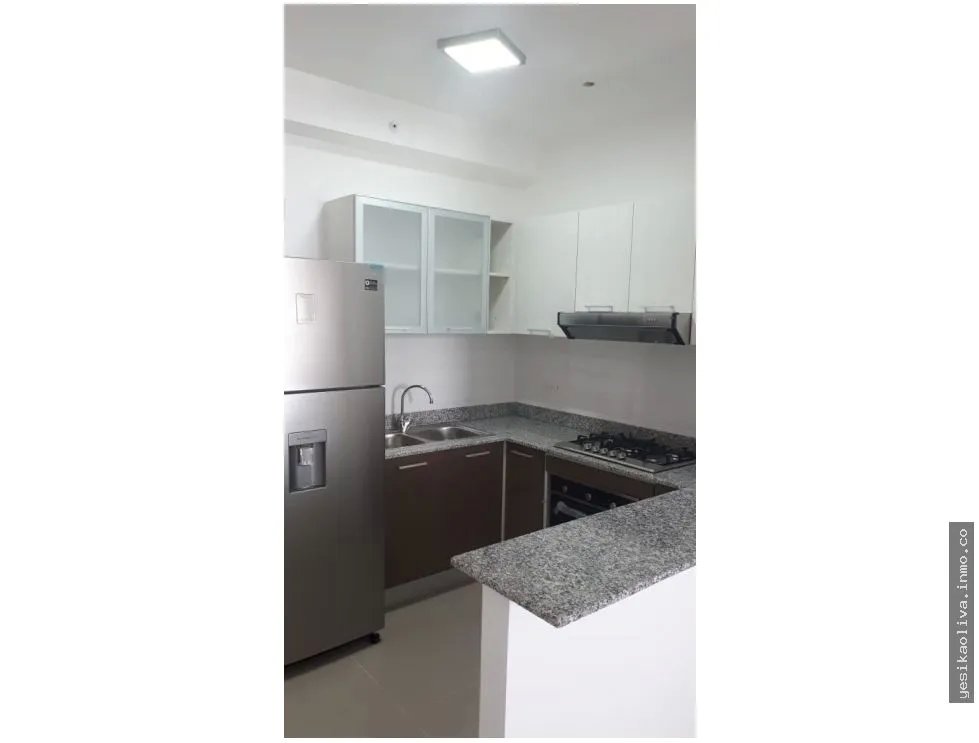 Se alquila apartamento PH Venezia en el Carmen