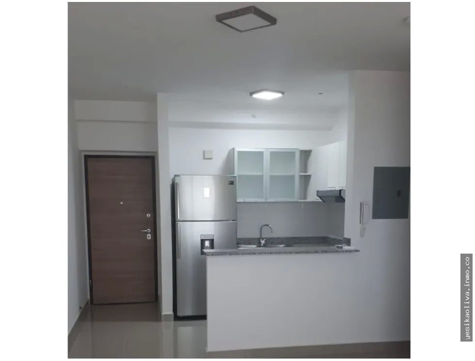 Se alquila apartamento PH Venezia en el Carmen