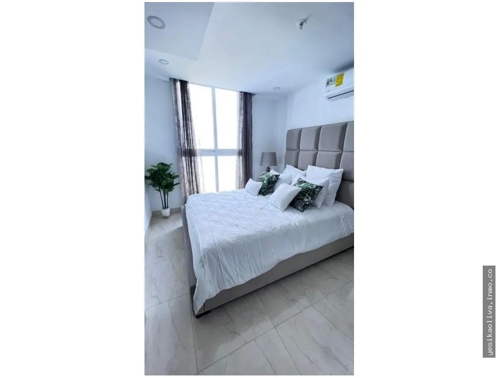 Apartment for Sale on Avenida Balboa