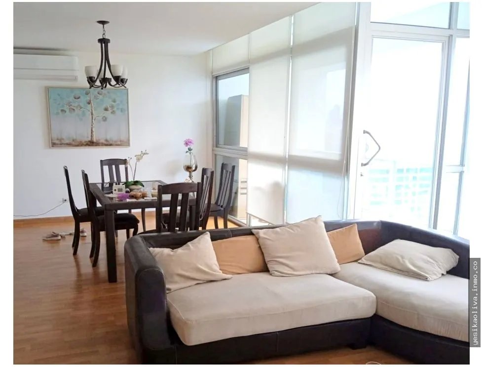 Apartment on Av. Balboa Available for December