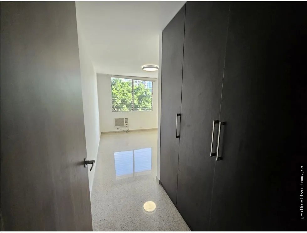 VENTA DE APARTAMENTO EN MARBELLA, GANGA