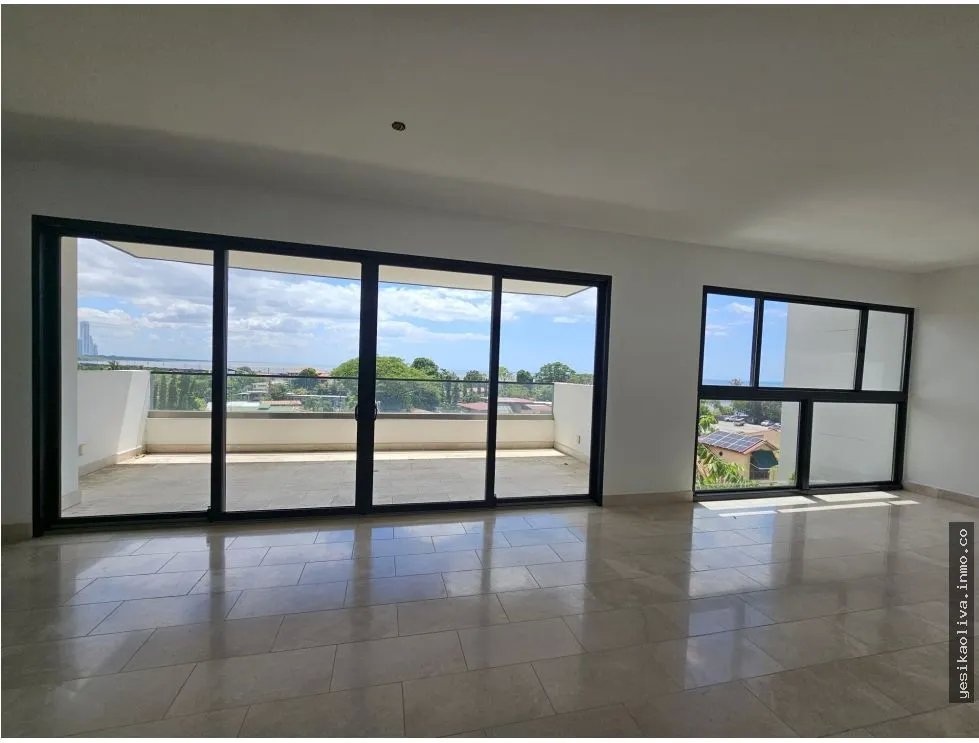 VENTA DE EXCLUSIVO APARTAMENTO EN COCO DEL MAR