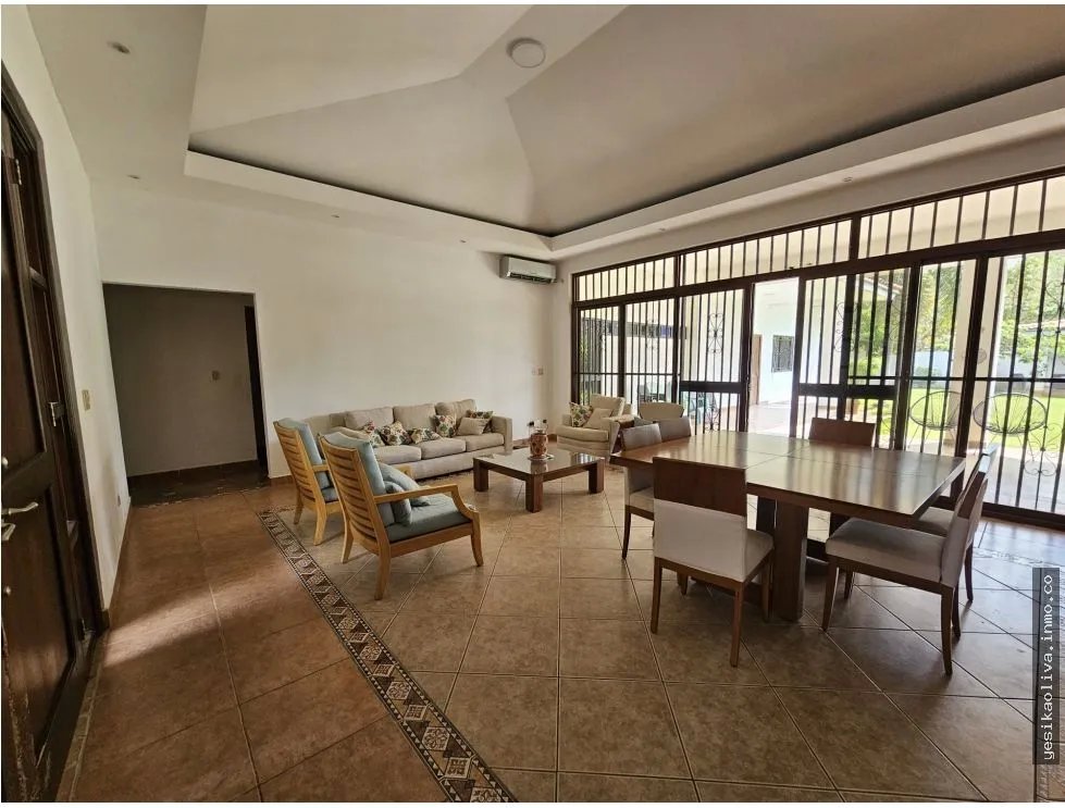SALE OF FURNISHED HOUSE IN CORONADO (NEGOTIABLE)