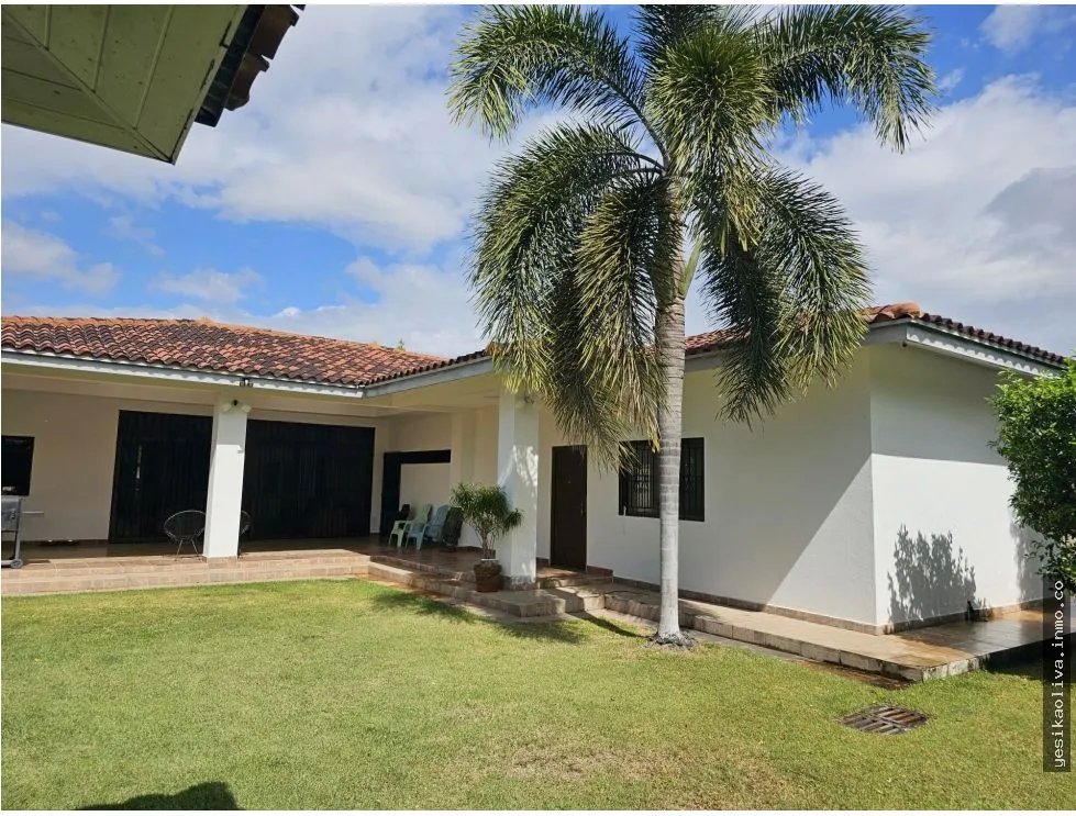 SALE OF FURNISHED HOUSE IN CORONADO (NEGOTIABLE)