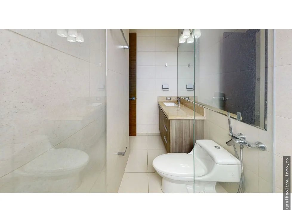 APARTMENT FOR SALE IN COSTA DEL ESTE