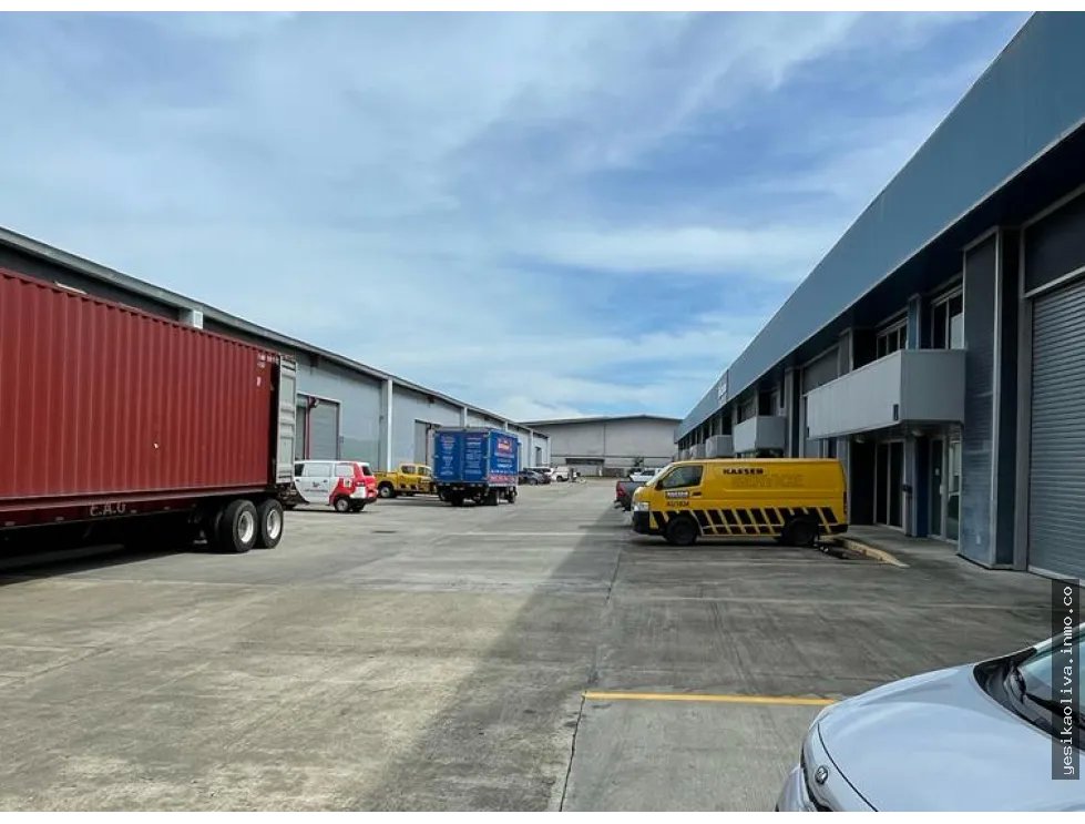 Warehouse-Office Units for Rent at Tocumen Office Storage
