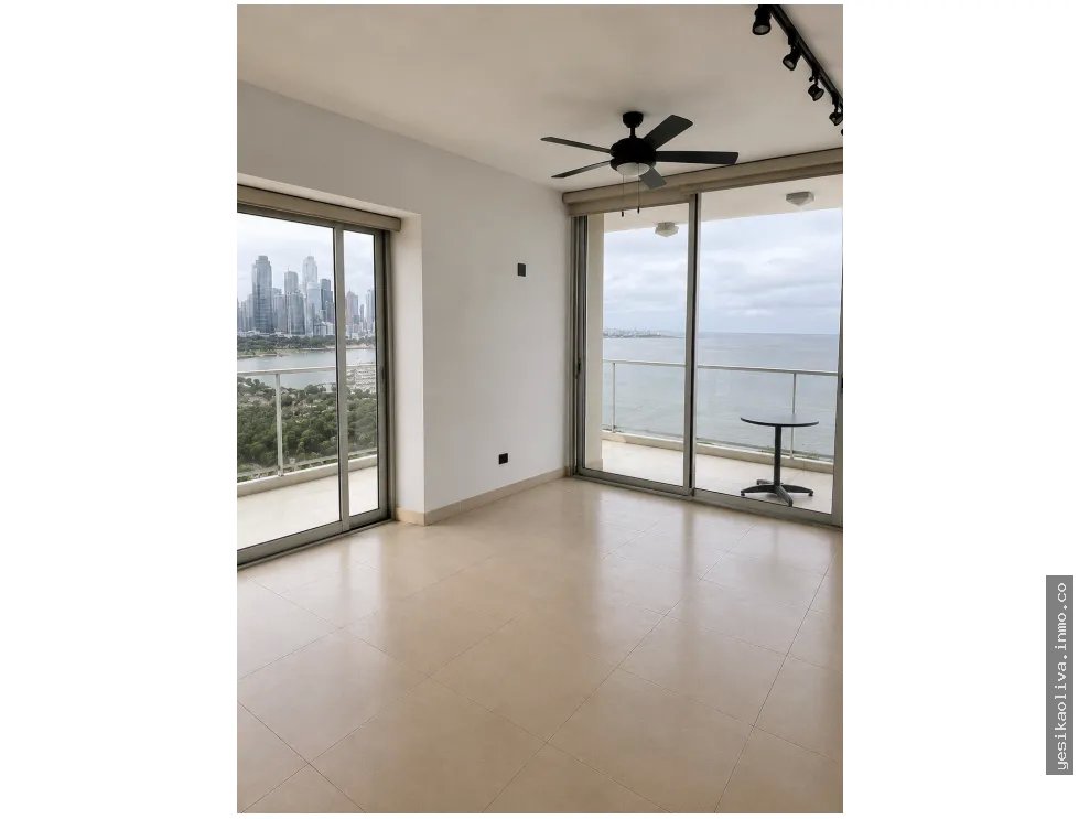 Apartment Sale on Avenida Balboa