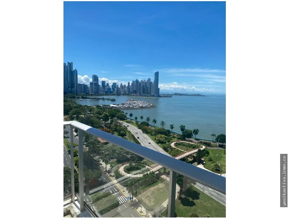 Venta de apartamento en Avenida Balboa